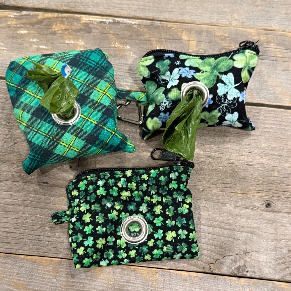 Poop Bag Dispenser - Clover Confetti