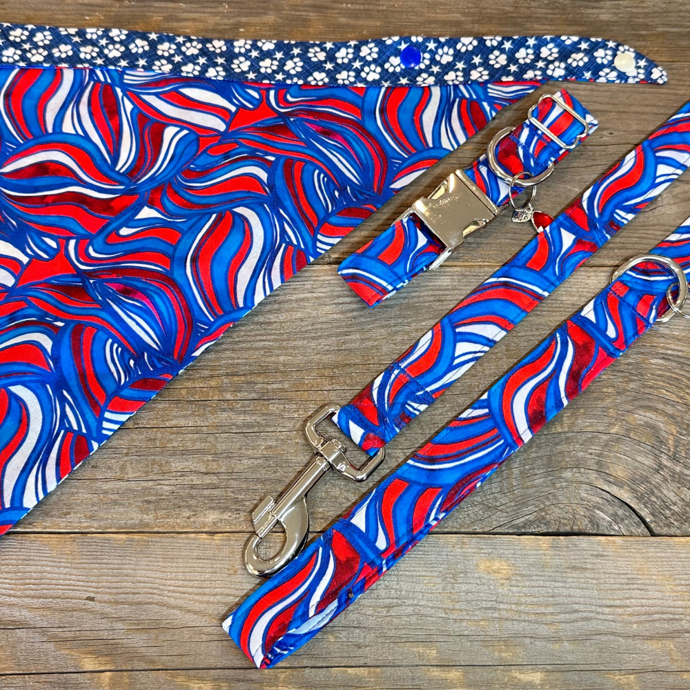 Red, White, and Wave -Dog Leash