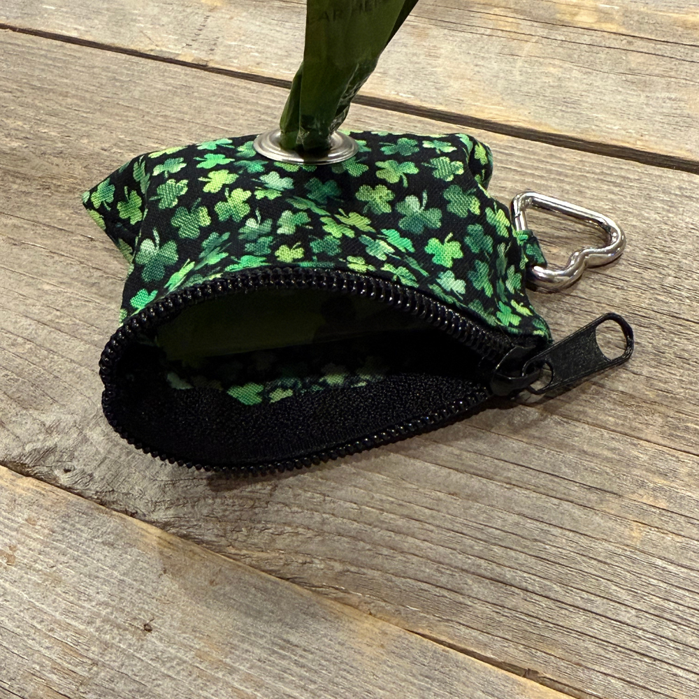 Poop Bag Dispenser - Clover Confetti