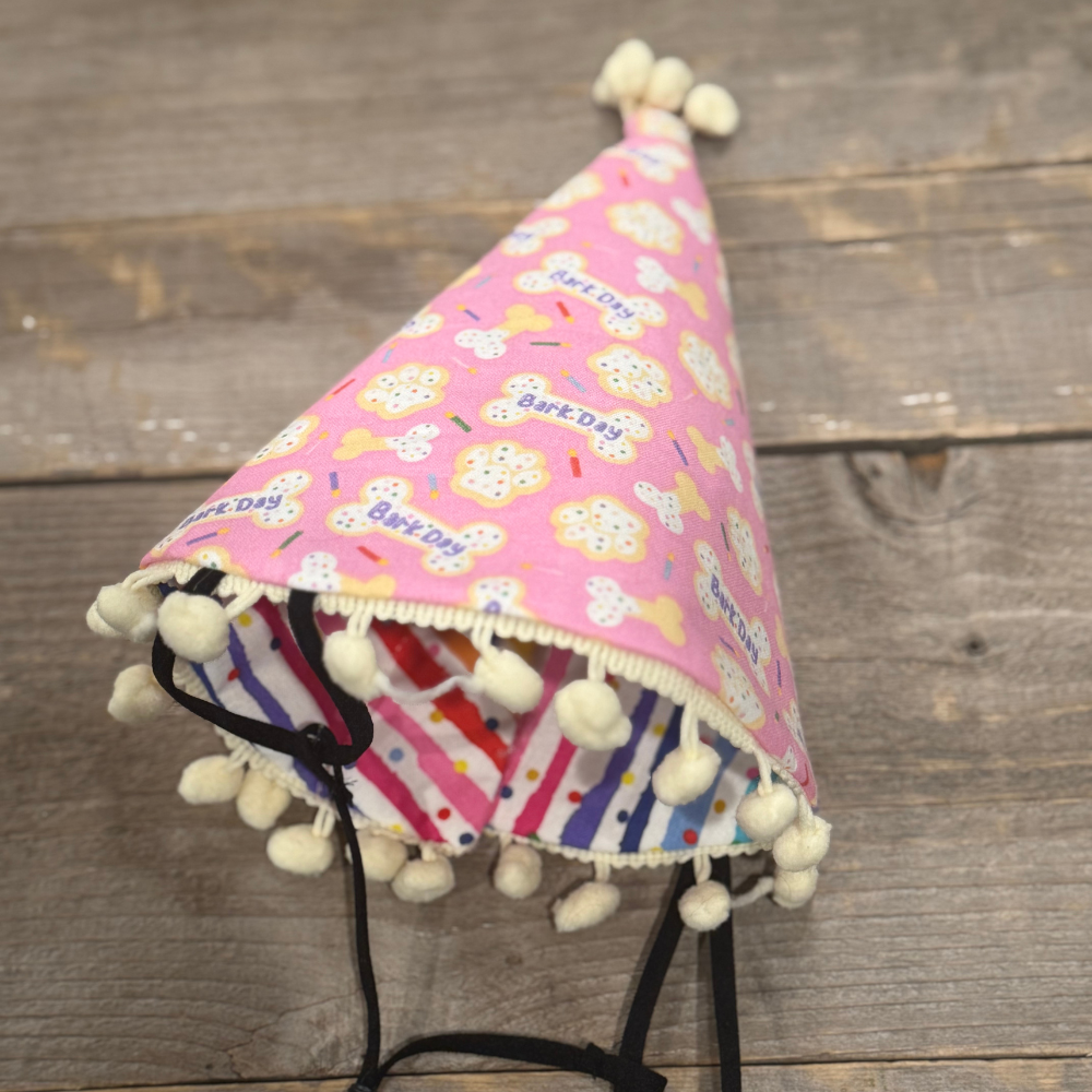 Pink Birthday Celebration Set - Collar, Leash, Bandanna, Hat, Decorative Pennant Banner