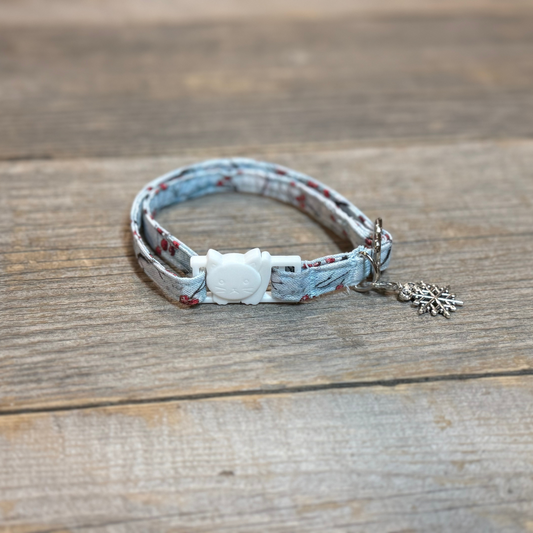Winterberry Bliss- Cat Collar