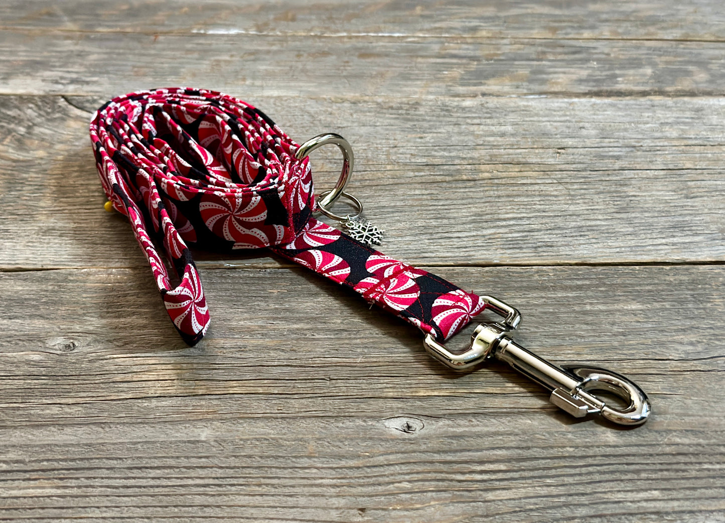 Peppermint Twist -Dog Leash