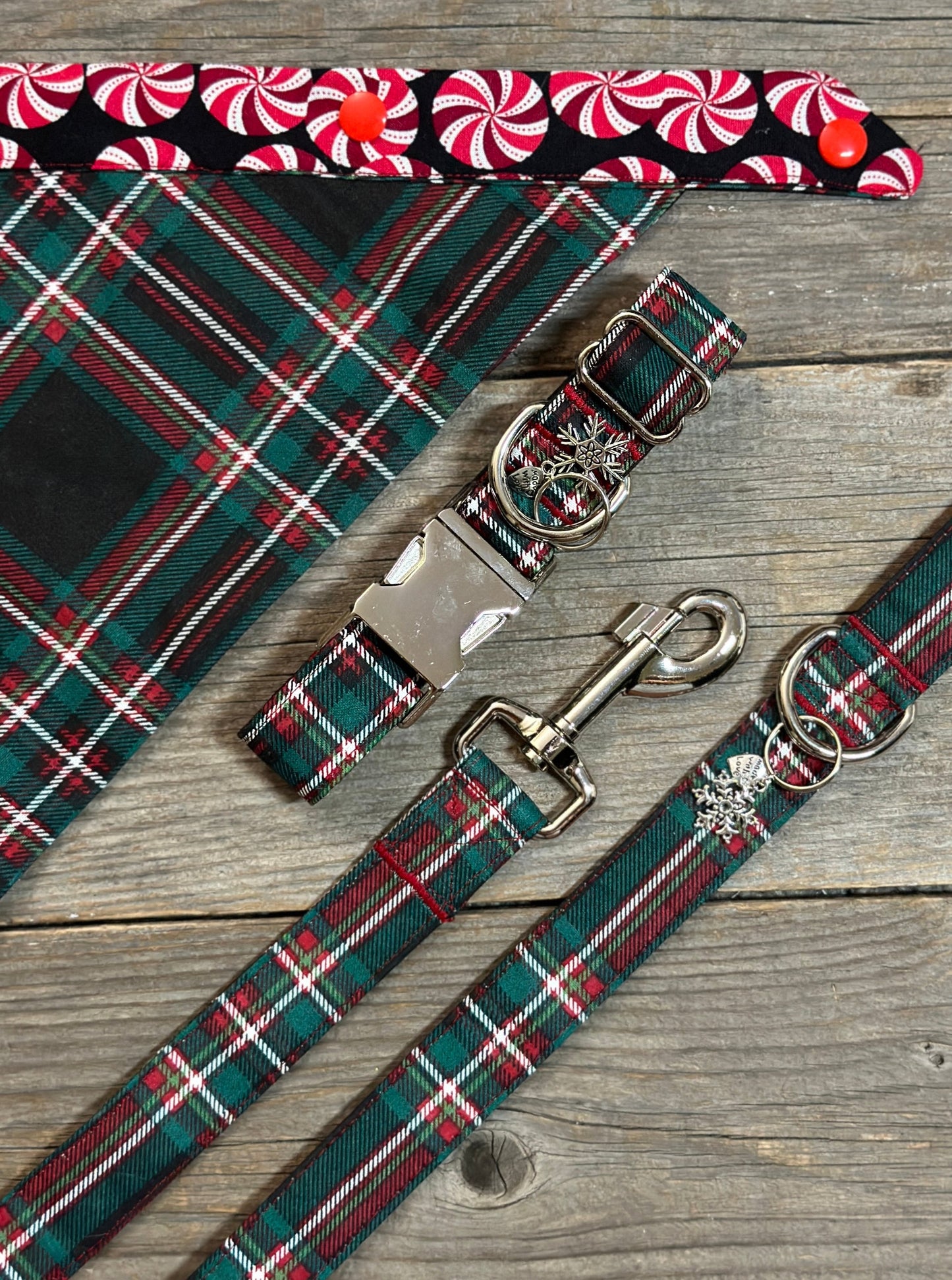 Double-Sided Dog Bandanna - Christmas at the Cabin & Peppermint Twist