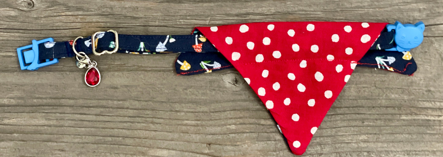 Double-Sided Cat Bandanna -Into the Rabbit Hole & Minnie Polka
