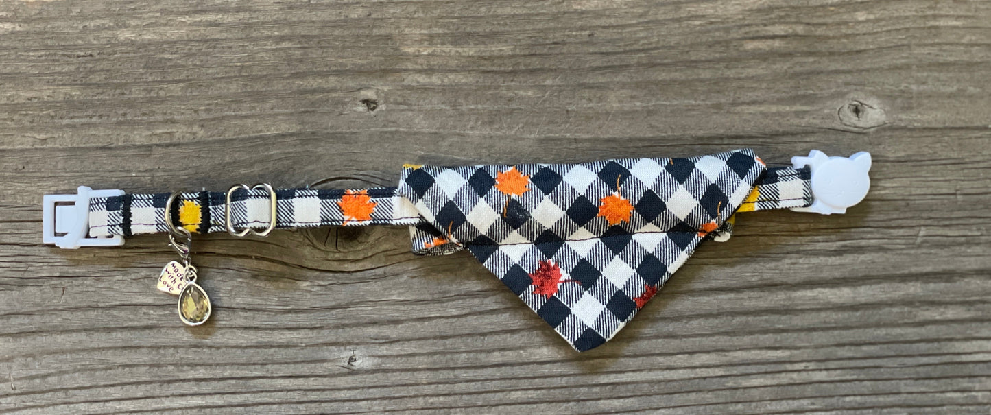 Double-Sided Cat Bandanna -A Picnic in Fall & 50's Diner