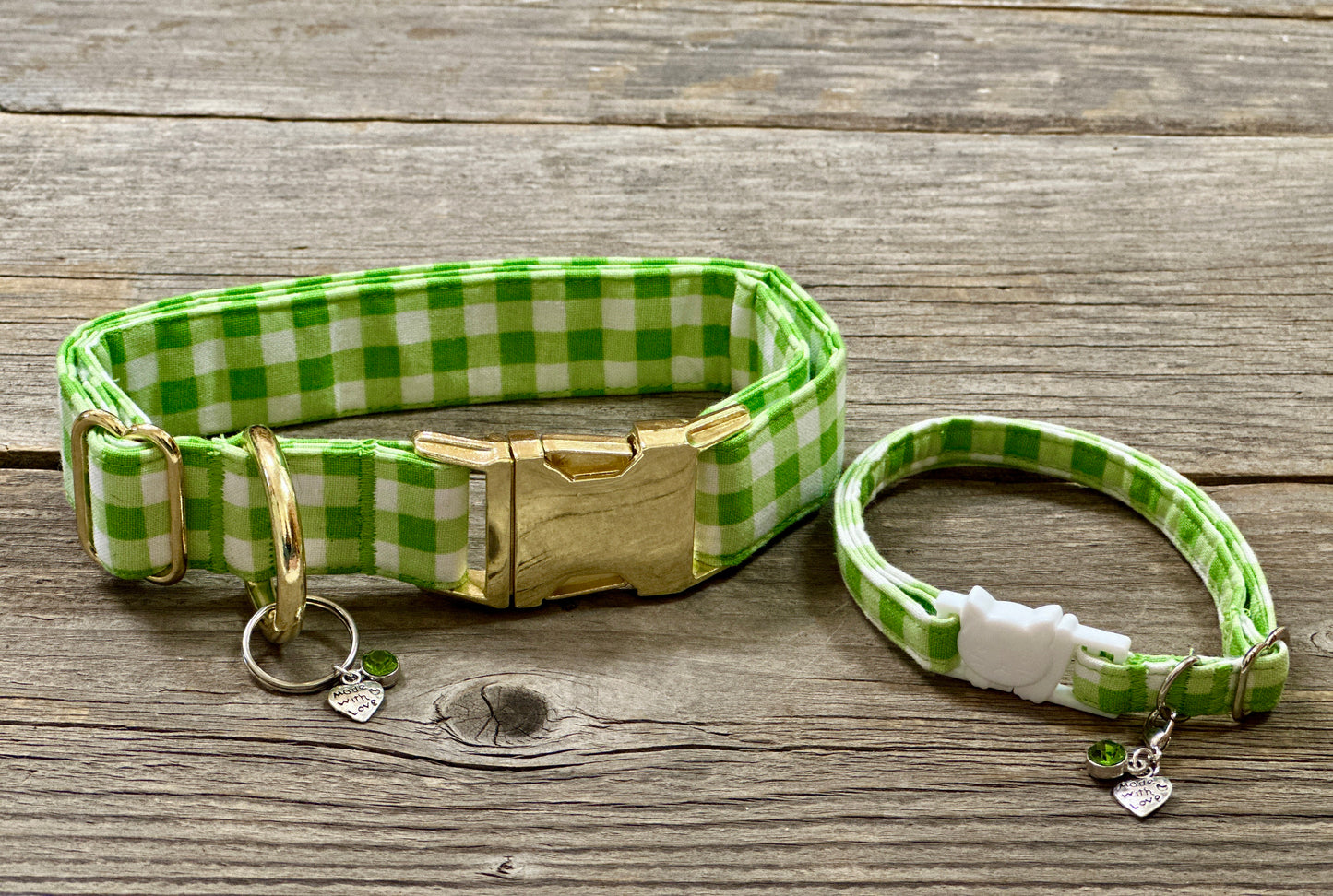 Picnic in the Meadow -Dog Collar