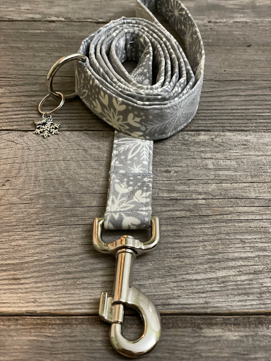New-Fallen Snow -Dog Leash