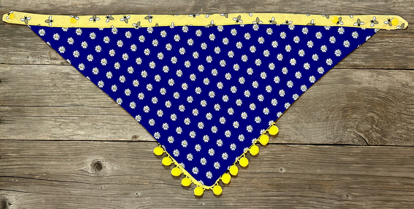 Double-Sided Dog Bandanna - Buzz Worthy & Lauren
