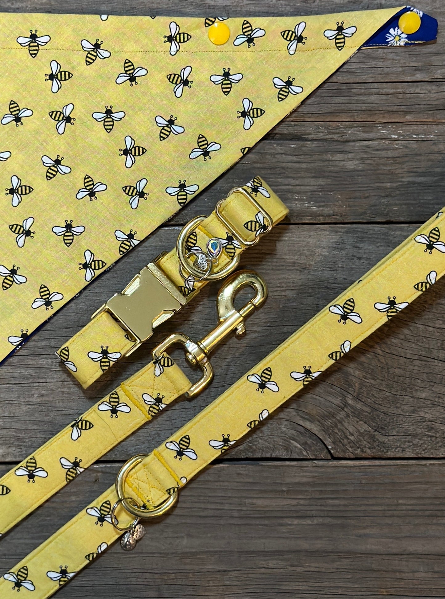 Double-Sided Dog Bandanna - Buzz Worthy & Lauren
