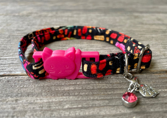Groovin' in the Garden - Cat Collar