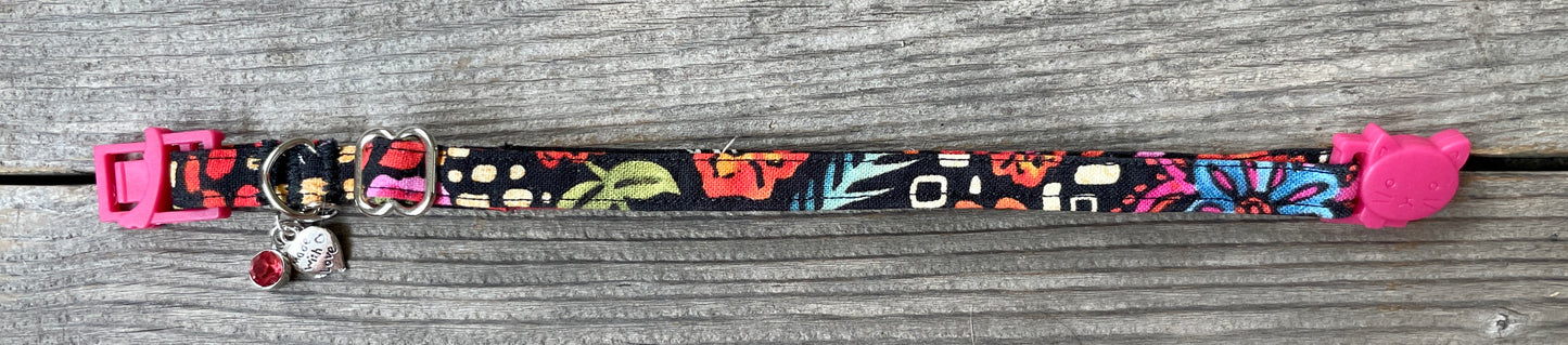 Groovin' in the Garden - Cat Collar