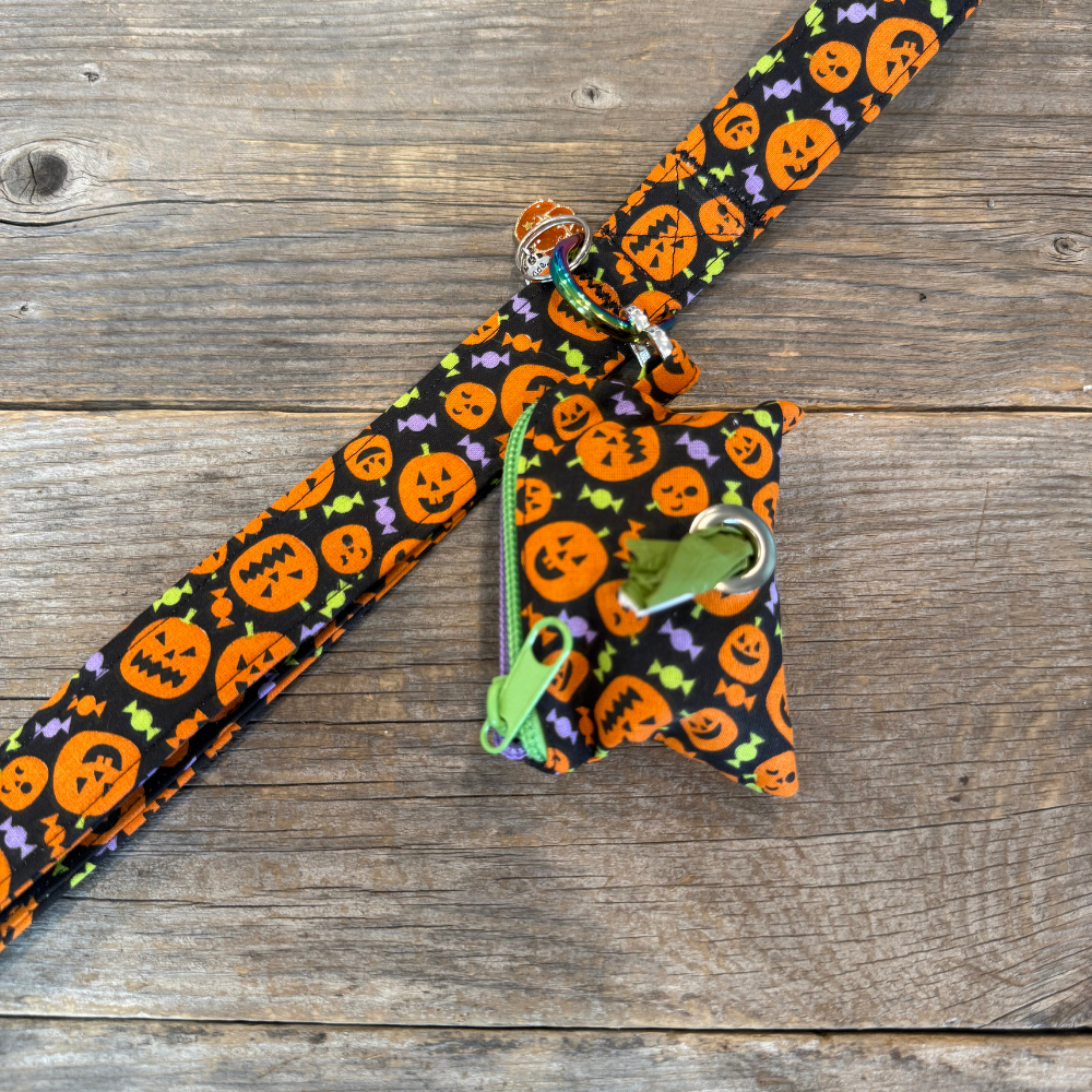 Poop Bag Dispenser - Pumpkin Pals