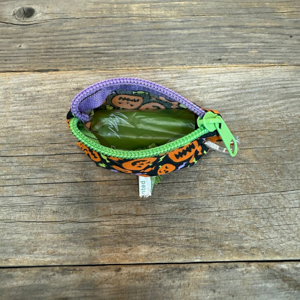 Poop Bag Dispenser - Pumpkin Pals