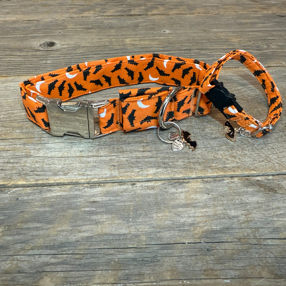 Bat-Tastic-Dog Collar