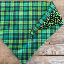 Load image into Gallery viewer, Double-Sided Dog Bandanna - Clover Confetti &amp; Emerald Isle Plaid
