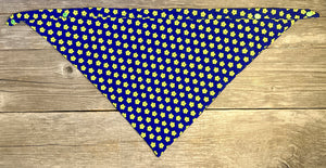 Double-Sided Dog Bandanna - Daisy Delight