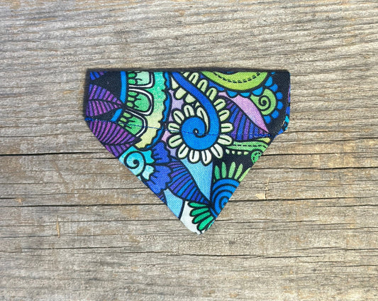 Double-Sided Cat Bandanna - (Zen)tangled in Color