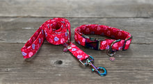 Load image into Gallery viewer, Love Notes -Dog Collar
