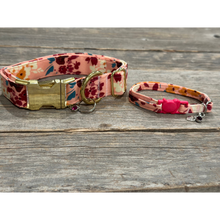 Load image into Gallery viewer, Garden Party - Cat Collar
