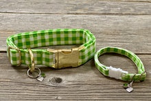 Load image into Gallery viewer, Picnic in the Meadow -Dog Collar
