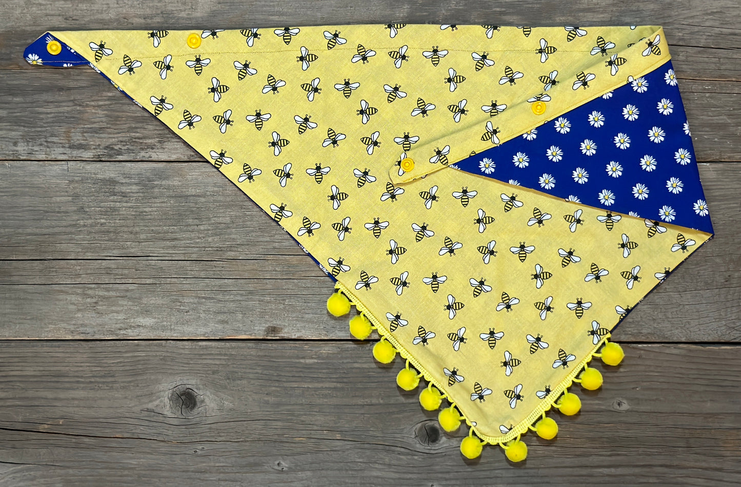 Double-Sided Dog Bandanna - Buzz Worthy & Lauren